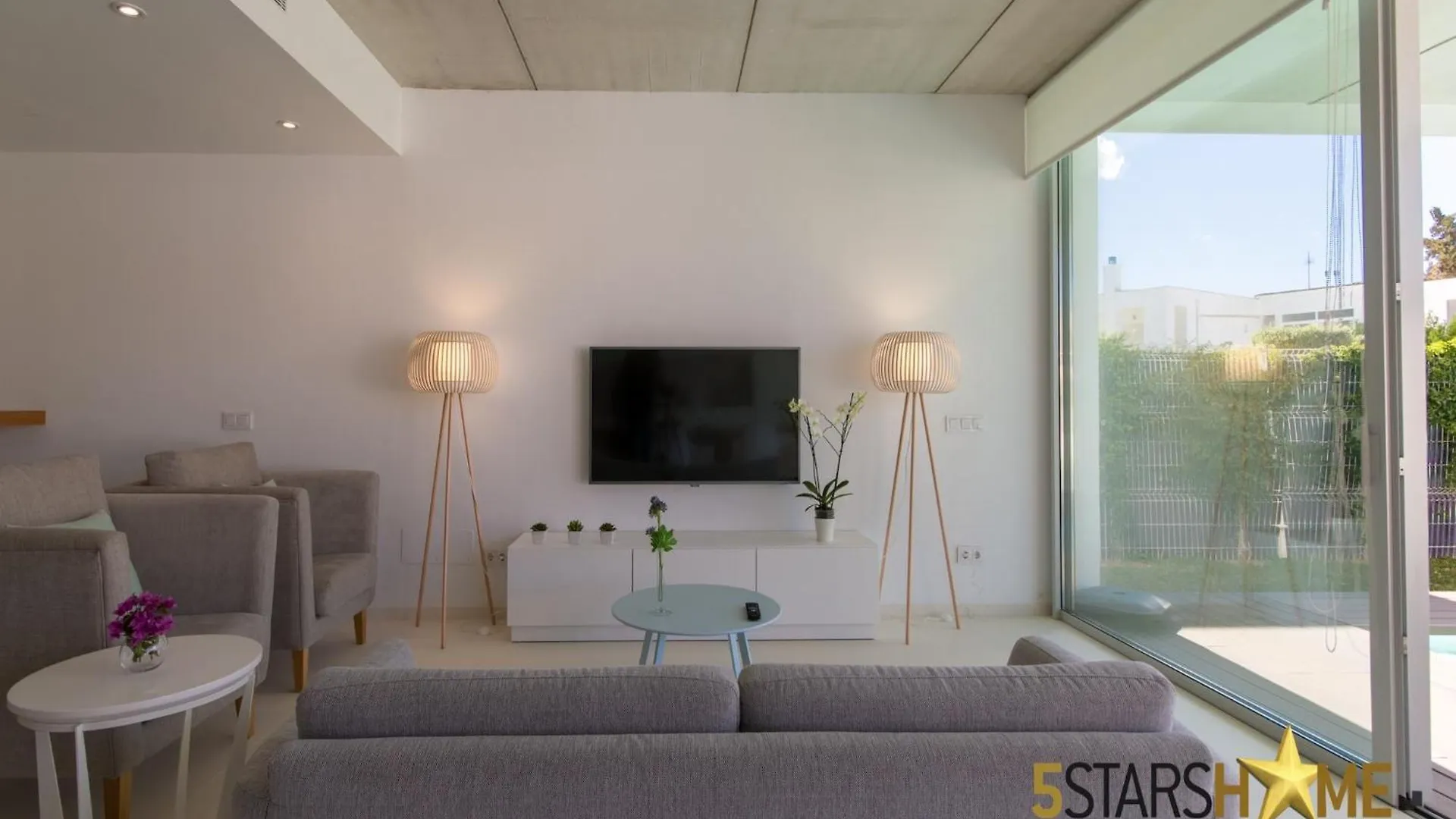 Seaside Villa With Swimming Pool Playa de Muro
